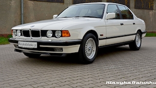 Audi V8 im Neuzustand zu verkaufen!