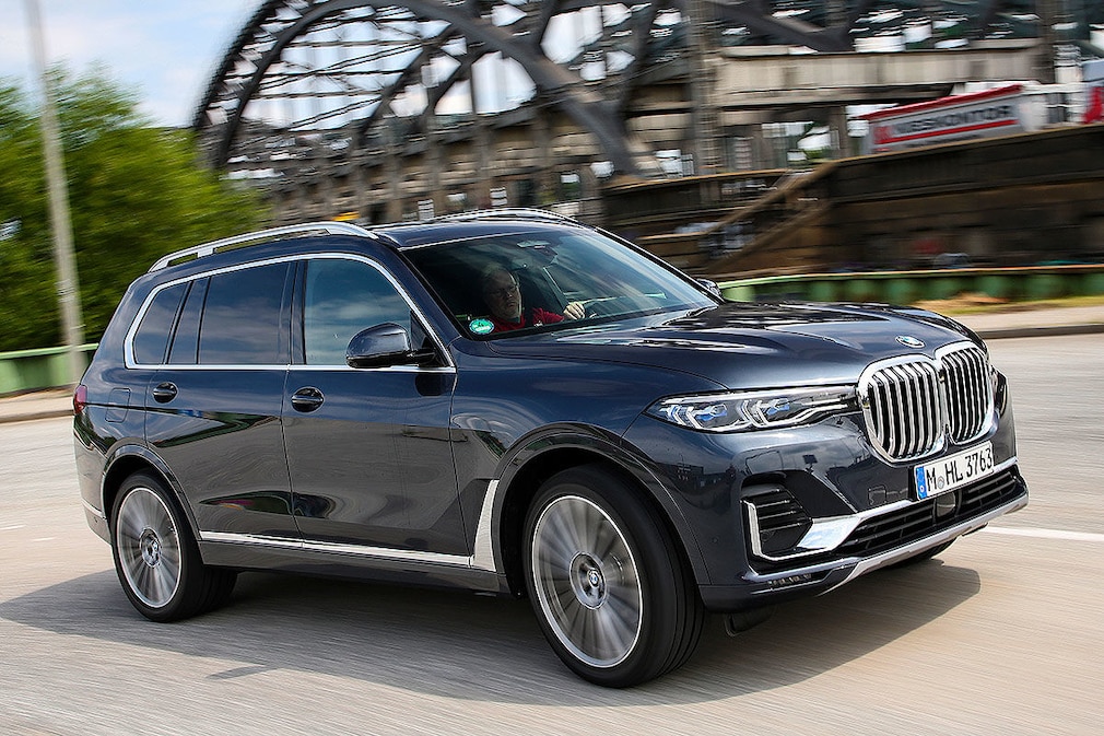 BMW X7