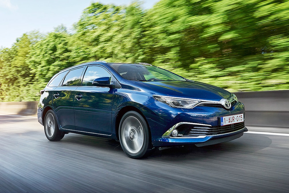 Toyota Auris Touring Sports