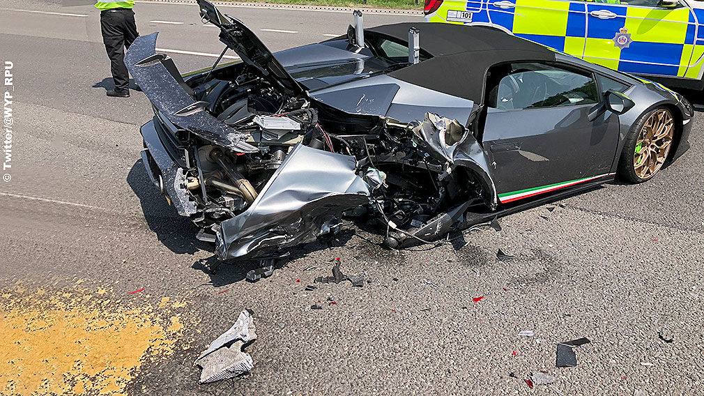 Lamborghini Huracan Performante: Unfall, Crash Lamborghini Huracan Performante: Unfall, Crash