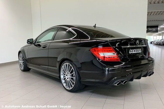Zwei Generationen Mercedes C 63 AMG im Vergleich