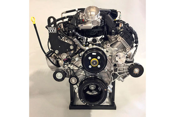 7,3 Liter V8 zum selber einbauen!
