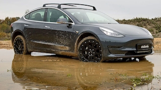 Tesla Model 3: Delta4x4 Höherlegung