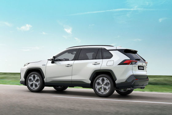 Mit dem Across bringt Suzuki einen eigenen Toyota RAV4