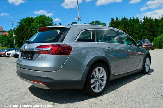 Günstiger Opel Insignia Country Tourer fürs Grobe