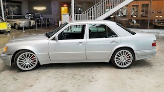 Mercedes-Benz E60 6.0: AMG-getunter Baby-Benz, Verkauf