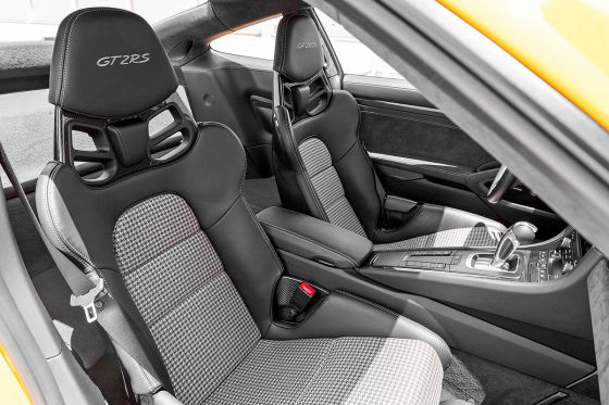 Diesem einzigartigen Porsche 911 GT2 RS fehlt etwas Entscheidendes!