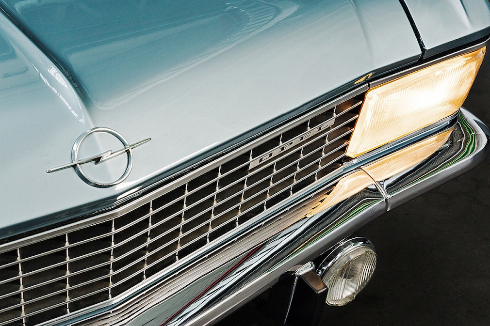 Die Geschichte des Opel-Blitz-Logos Die Geschichte des Opel-Blitz-Logos