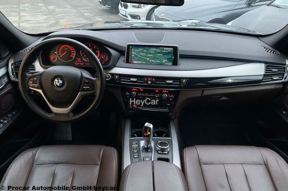 BMW X5 mit guter Ausstattung für 28.000 Euro zu verkaufen