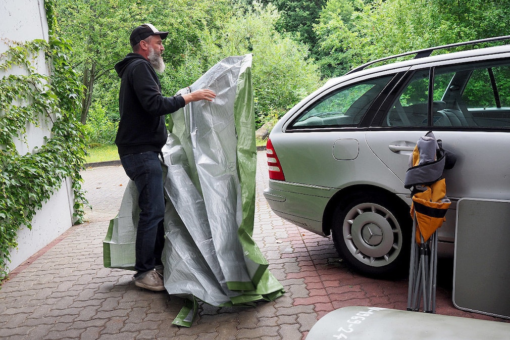So wird der Kombi zum Camper