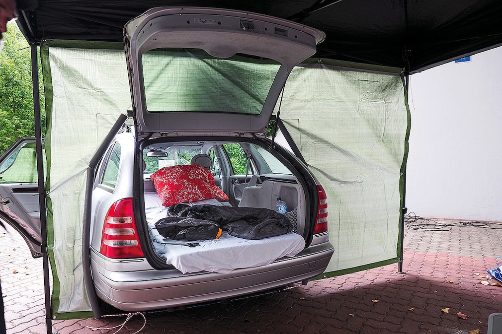 So wird der Kombi zum Camper