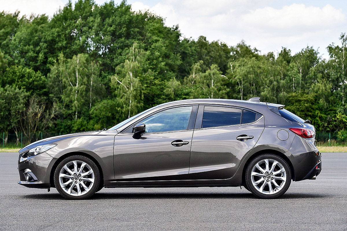 Магнитола mazda 3 bm