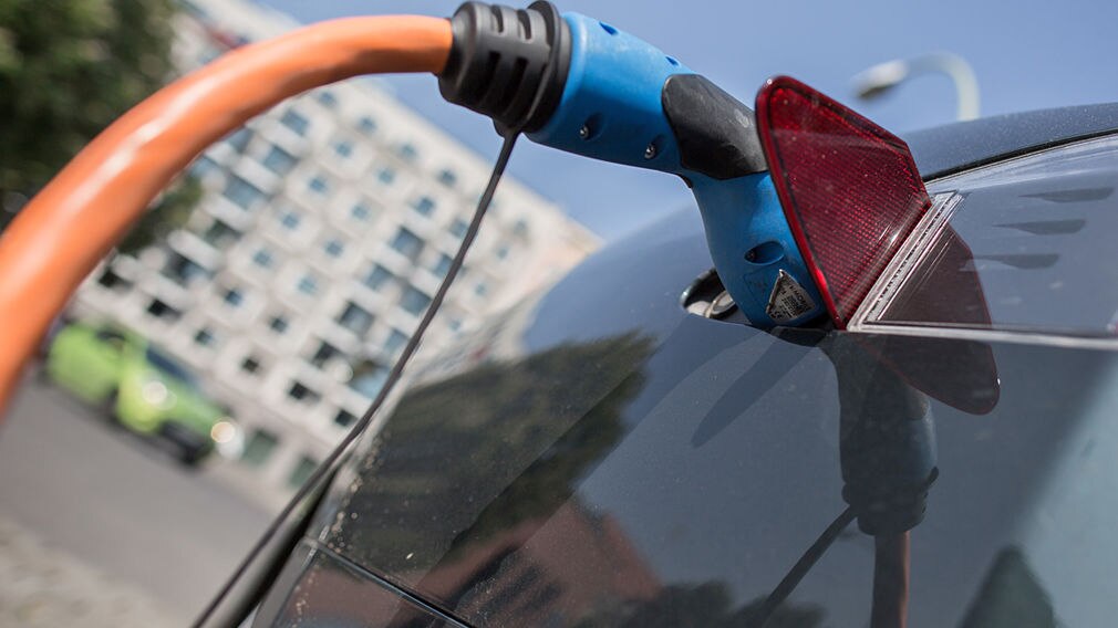 E-Auto-Batterie: Durchbruch für mehr Reichweite E-Auto-Batterie: Durchbruch für mehr Reichweite