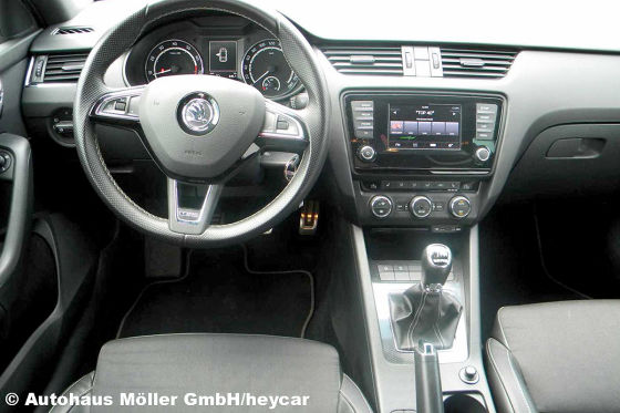 Power-Kombi mit 220 PS zum Tiefpreis zu verkaufen!