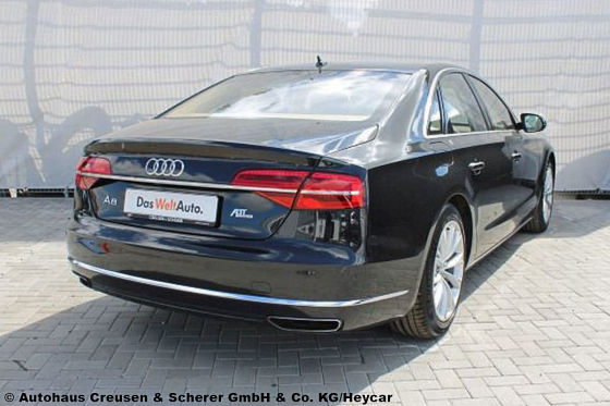 Luxus-Audi mit V8-Power und 90.000 Euro Wertverlust!