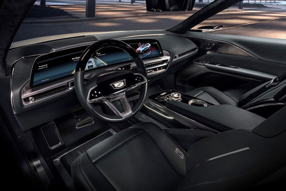 Der Cadillac Lyriq hat ein 33 Zoll Display und soll 2022 in Serie gehen!