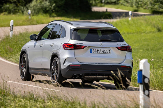 Mercedes-AMG GLA 45 S