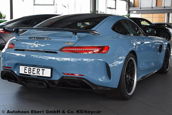 Mercedes-AMG GT R in Sonderlackierung mit 50.000 Euro Ersparnis