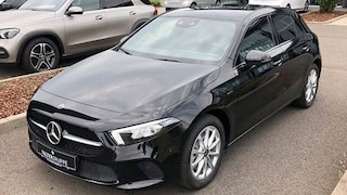 Hybrid-A-Klasse mit wenig Kilometern