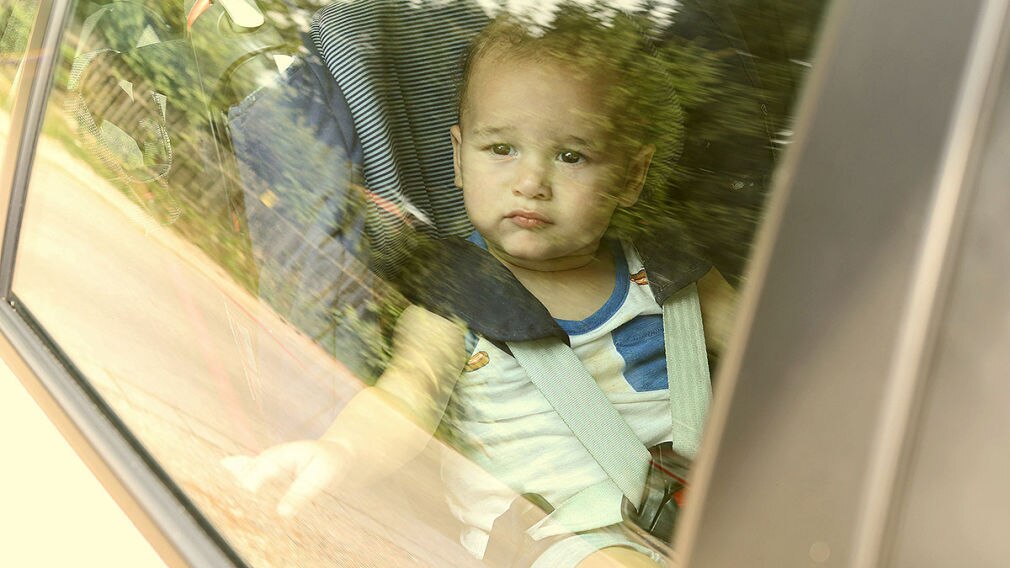 Sommerhitze gefährlich für Kinder im Auto (BILDplus)