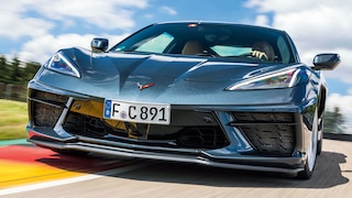 Kurven jagen in der neuen Corvette