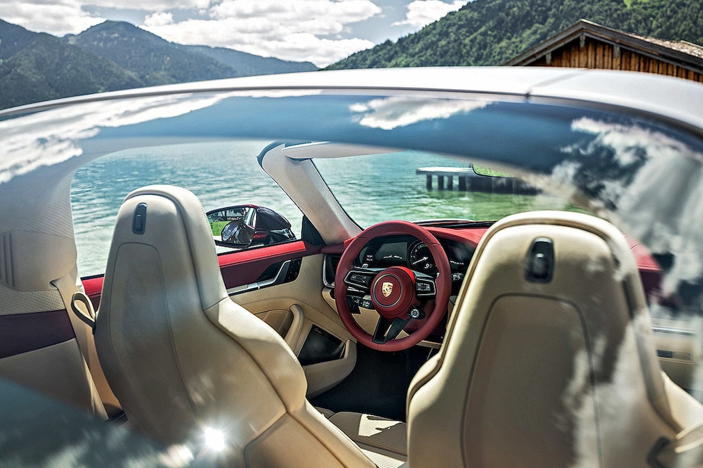 Porsche 911 Targa 4S Herirtage