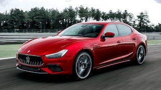 Maserati Ghibli Trofeo: V8, Preis, Bilder, Quattroporte