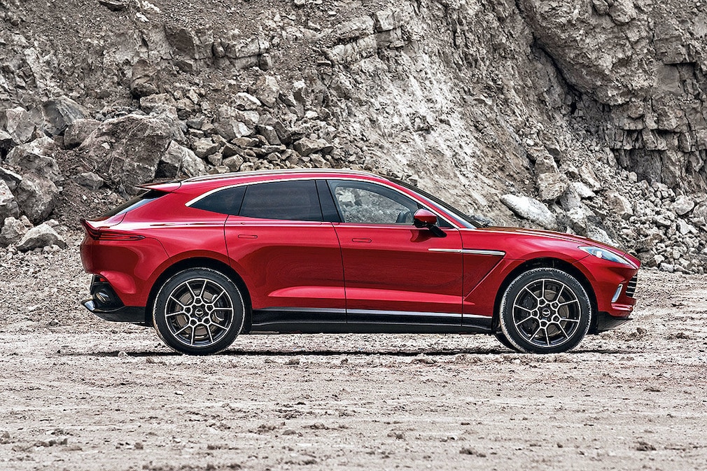 Aston Martin DBX