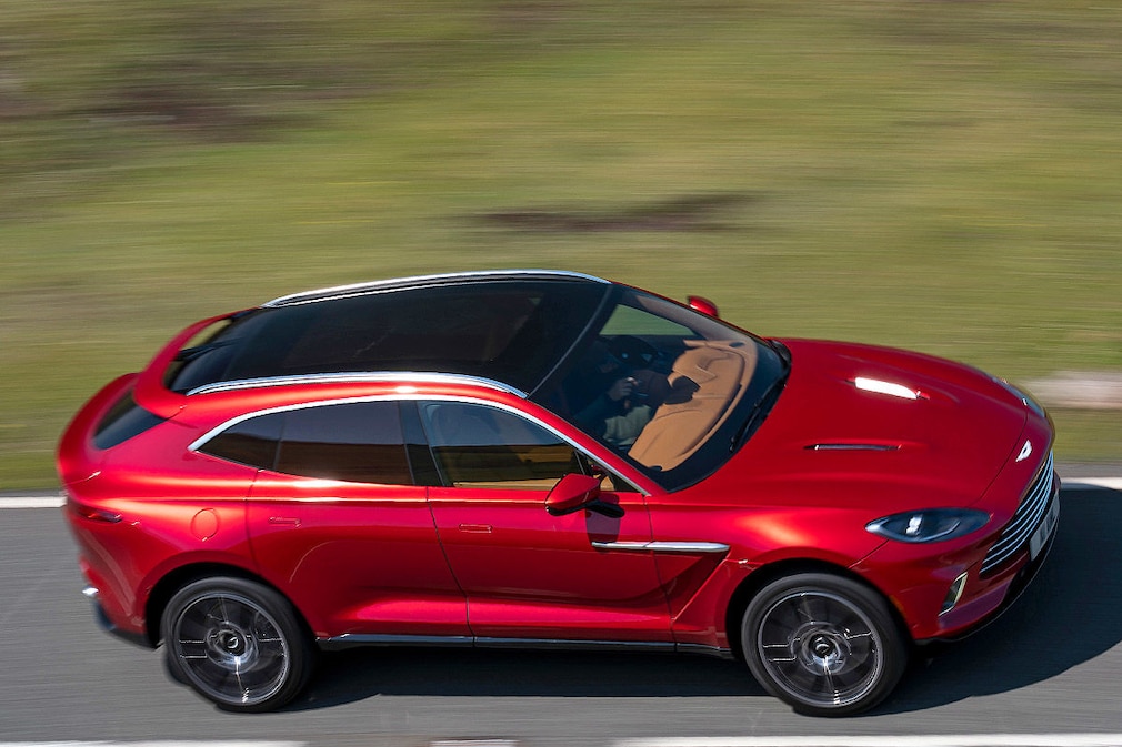 Aston Martin DBX