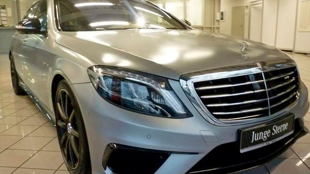 Top ausgestatteter Power-Benz mit 150.000 Euro Wertverlust