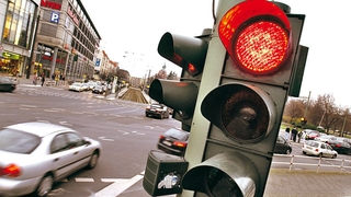 Wann man Verkehrsregeln brechen darf