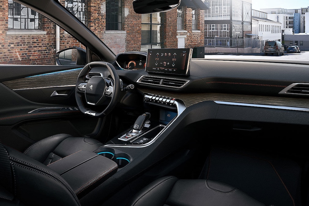 Facelift für das kompakte Familien-SUV Peugeot 5008
