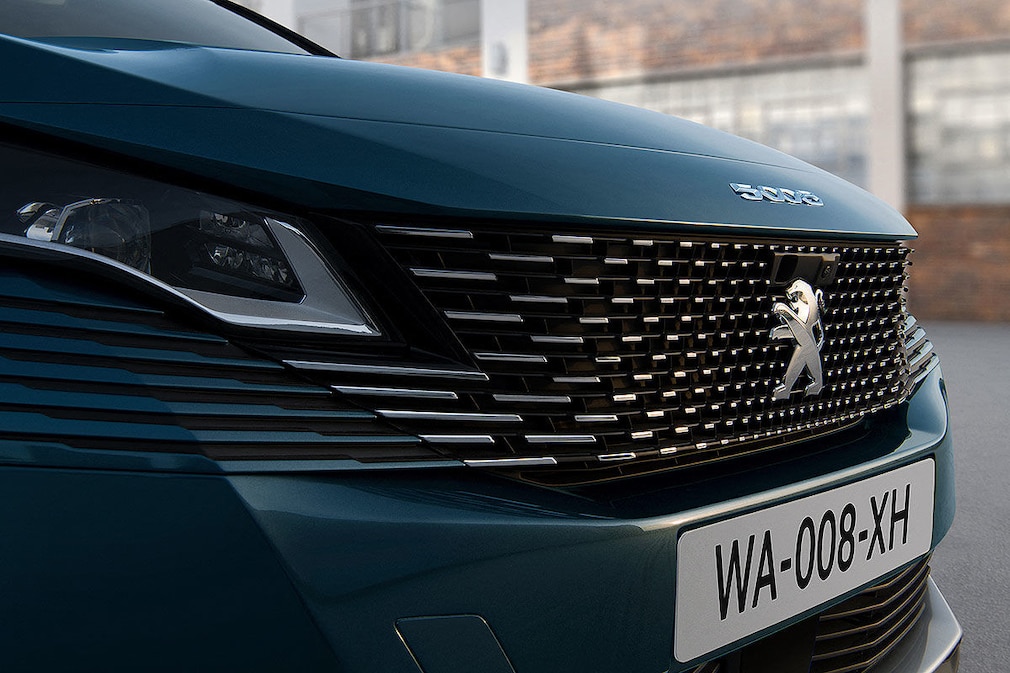 Facelift für das kompakte Familien-SUV Peugeot 5008
