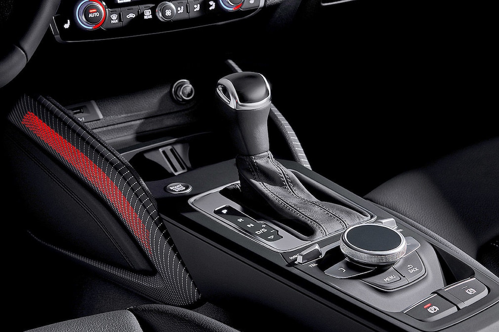 Neue Fahrassistenten für gelifteten Audi Q2