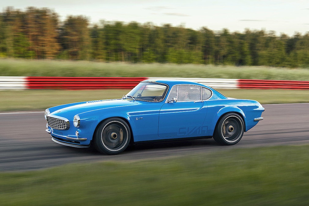 Volvo P1800 Cyan