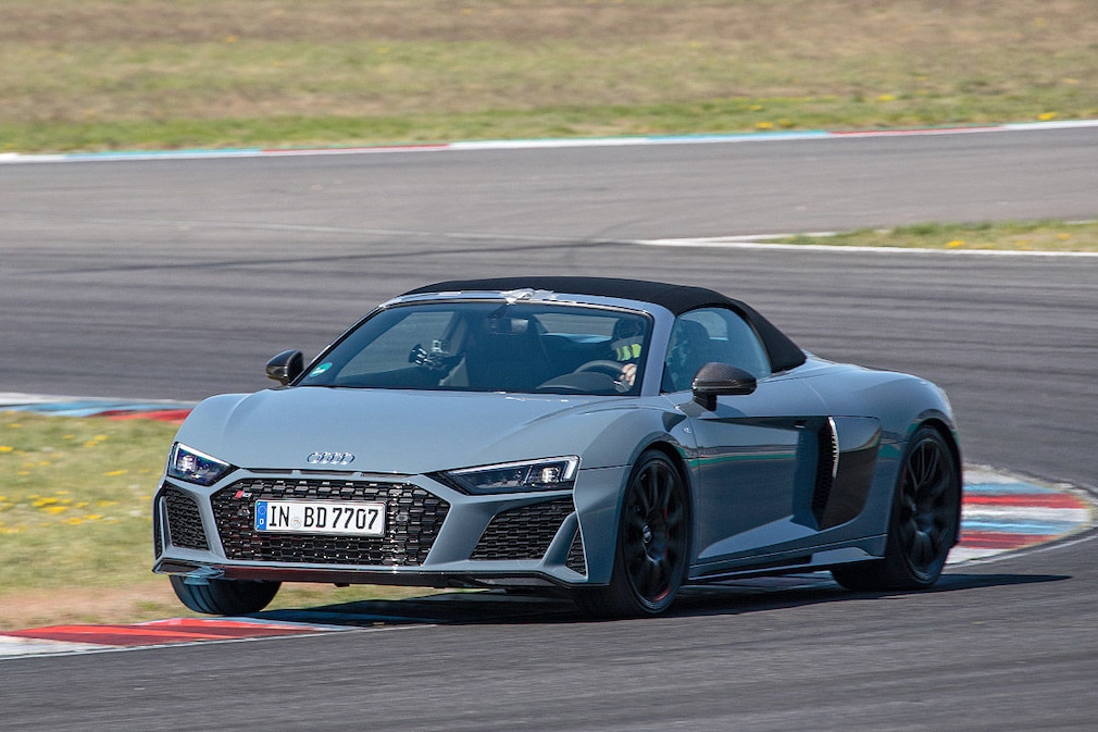 Audi R8