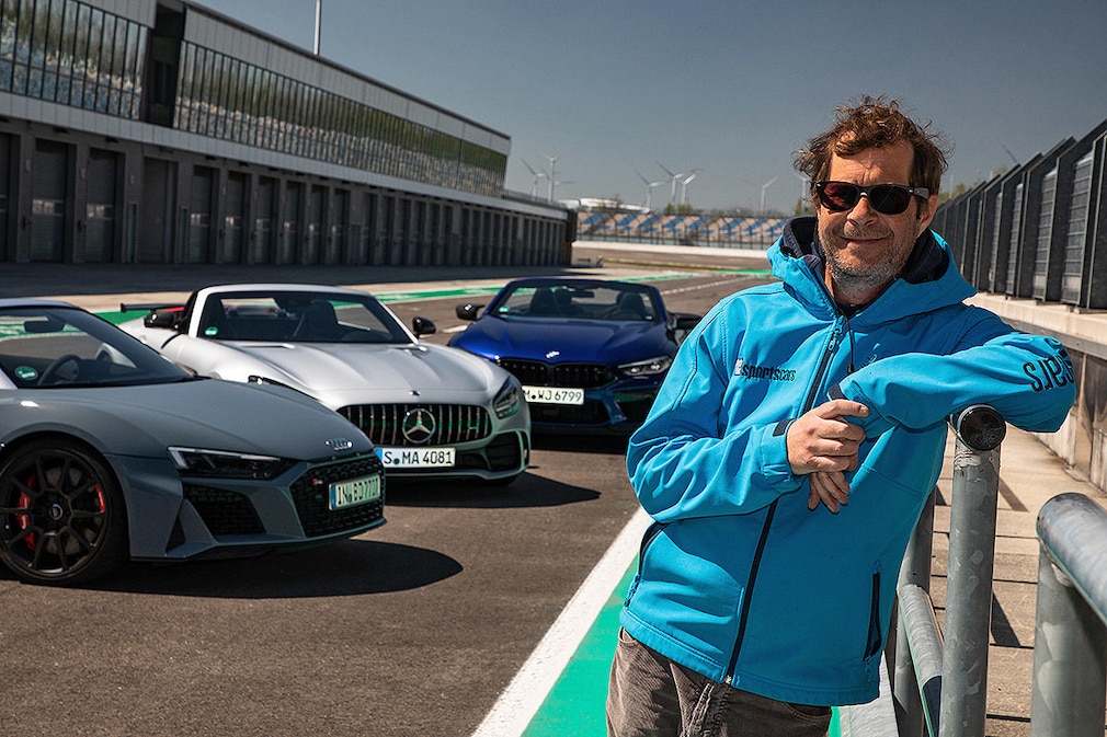 Audi R8 BMW M8 Mercedes-AMG GT R