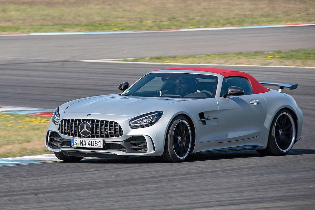 Mercedes-AMG GT R