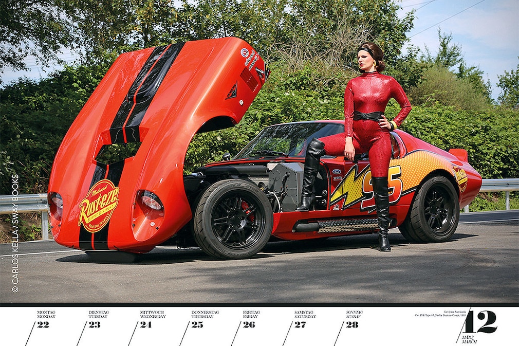 Girls & Legendary US-Cars 2021: Erotik-Kalender