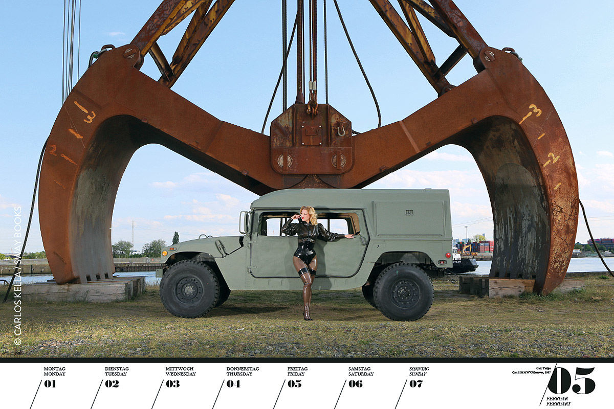 Girls & Legendary US-Cars 2021: Erotik-Kalender
