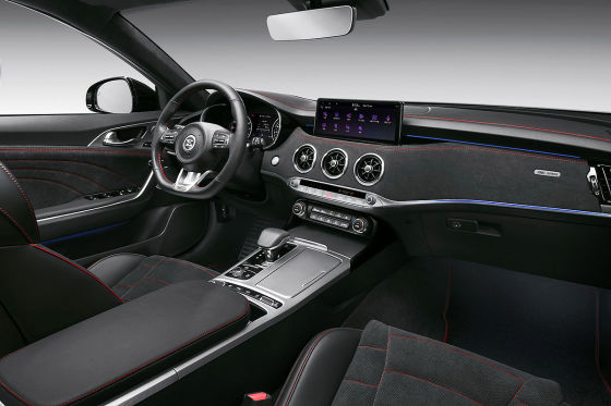 Zum Facelift gib es den Kia Stinger nur noch voll ausgestattet