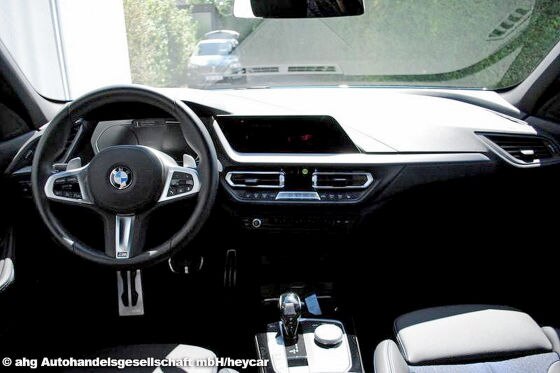 Aktueller BMW M135i schon mehr als 13.000 Euro günstiger