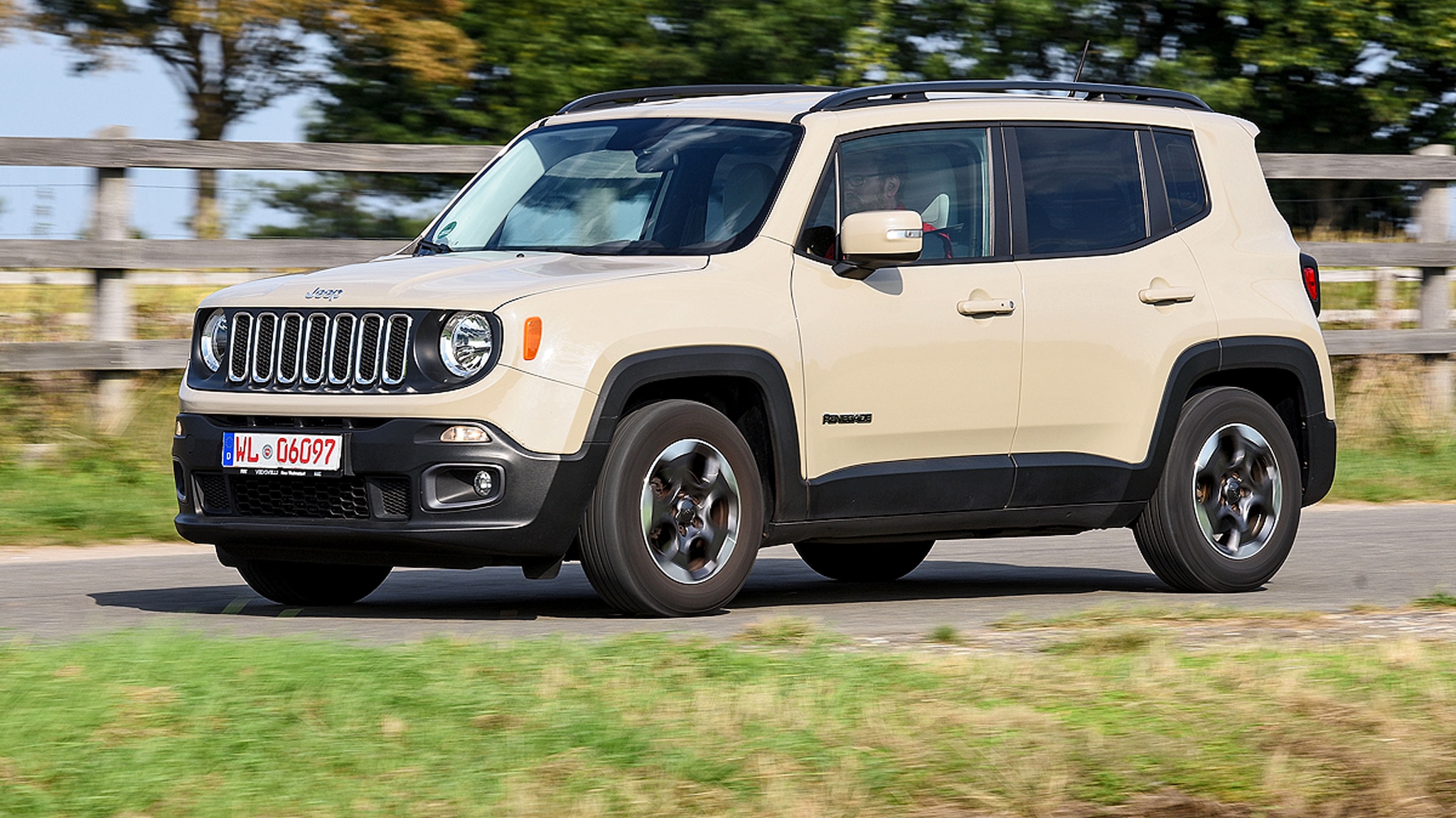 Gebrauchtwagen-Test: Das kann der Jeep Renegade - AUTO BILD