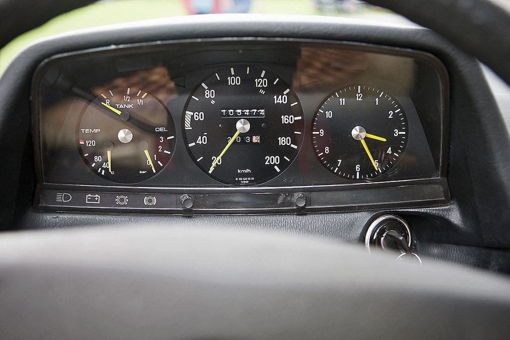 Der alte Benz des "Bergdoktors"