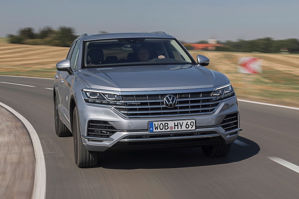 So fährt der VW Touareg eHybrid