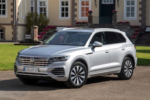So fährt der VW Touareg eHybrid
