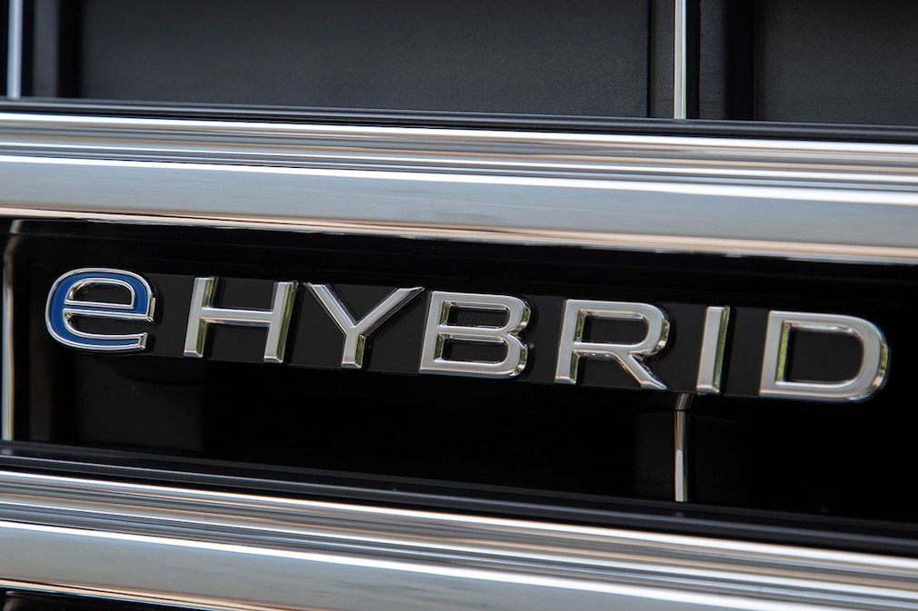 So fährt der VW Touareg eHybrid