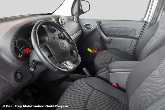 Gebrauchter Mercedes-Van mit unendlich viel Platz zum Mini-Preis