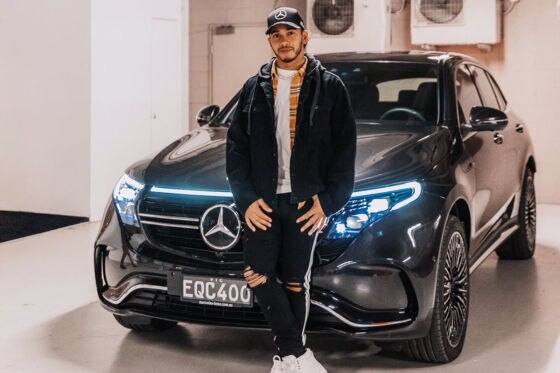 Hamilton steigt auf Elektro um