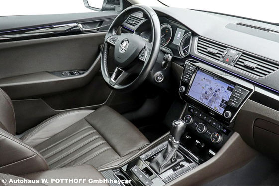 Top ausgestatteter Skoda Superb Combi für kleines Geld